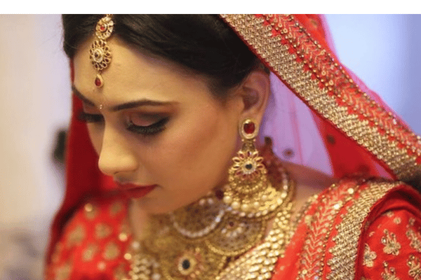 Ever Bright Ladies Beauty Parlour, Ballari